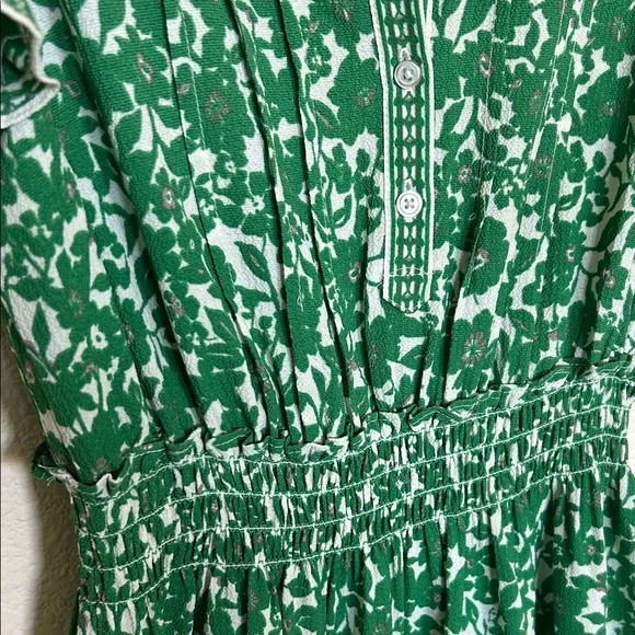 Max Studio Green and White Floral Tiered Midi Dress - Picture 4 of 8